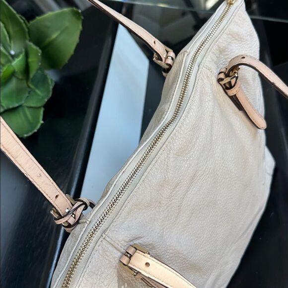 Michael Kors genuine leather pebble tote shoulder handbag, soft neutral, roomy - Picture 7 of 13